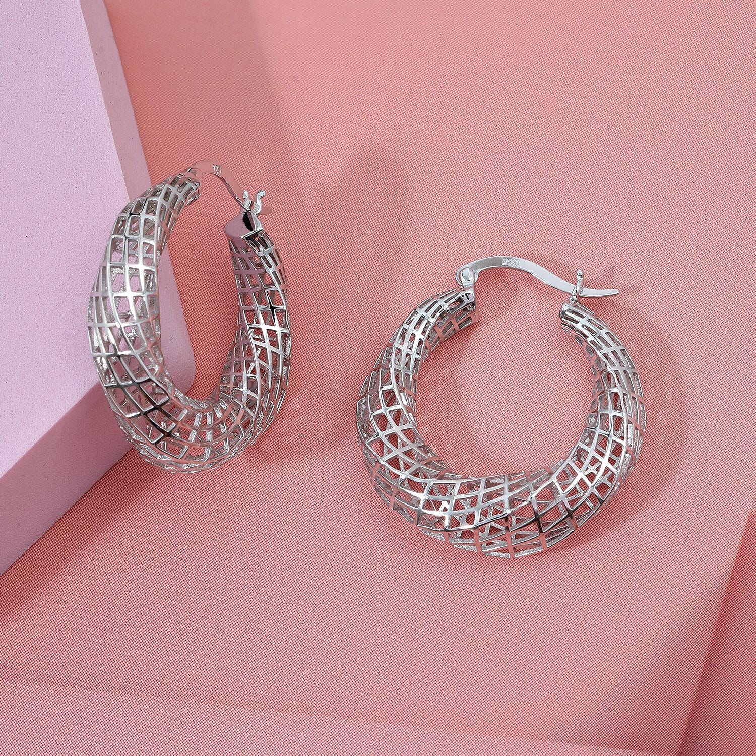 Rhodium Overlay Sterling Silver Earring with Clasp, Silver Wt. 6.75 Gms.