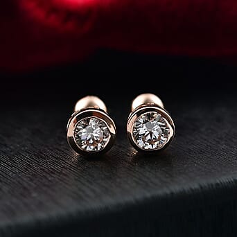 https://tjcuk.sirv.com/Products/82/4/8243210/Luxuriant-Lab-Grown-Diamond-Earring-with-Ball-Screw-Push-Back-in-18K-V_8243210_1.jpg?w=342&h=342