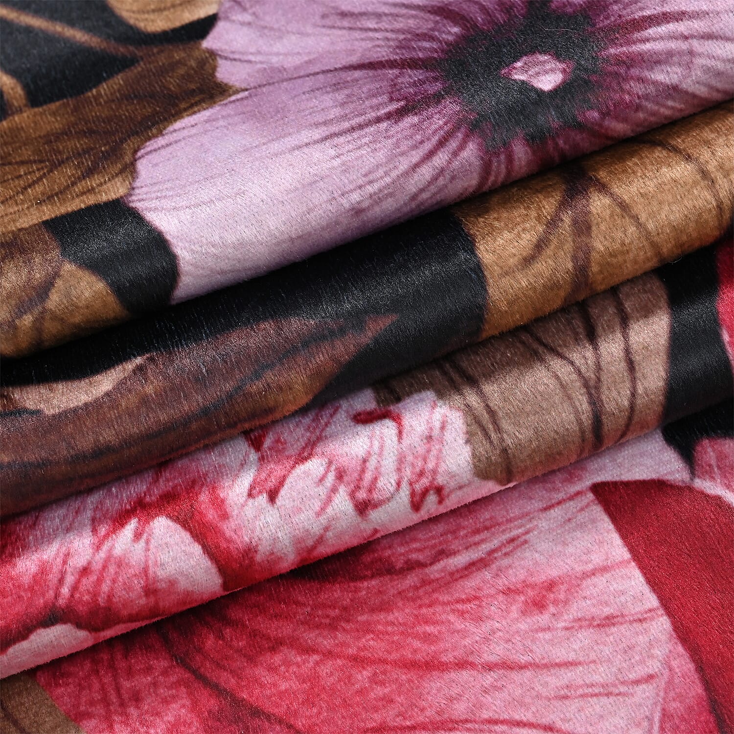 LIVMORE 3-Piece Digital Floral Print Winter Comforter Set