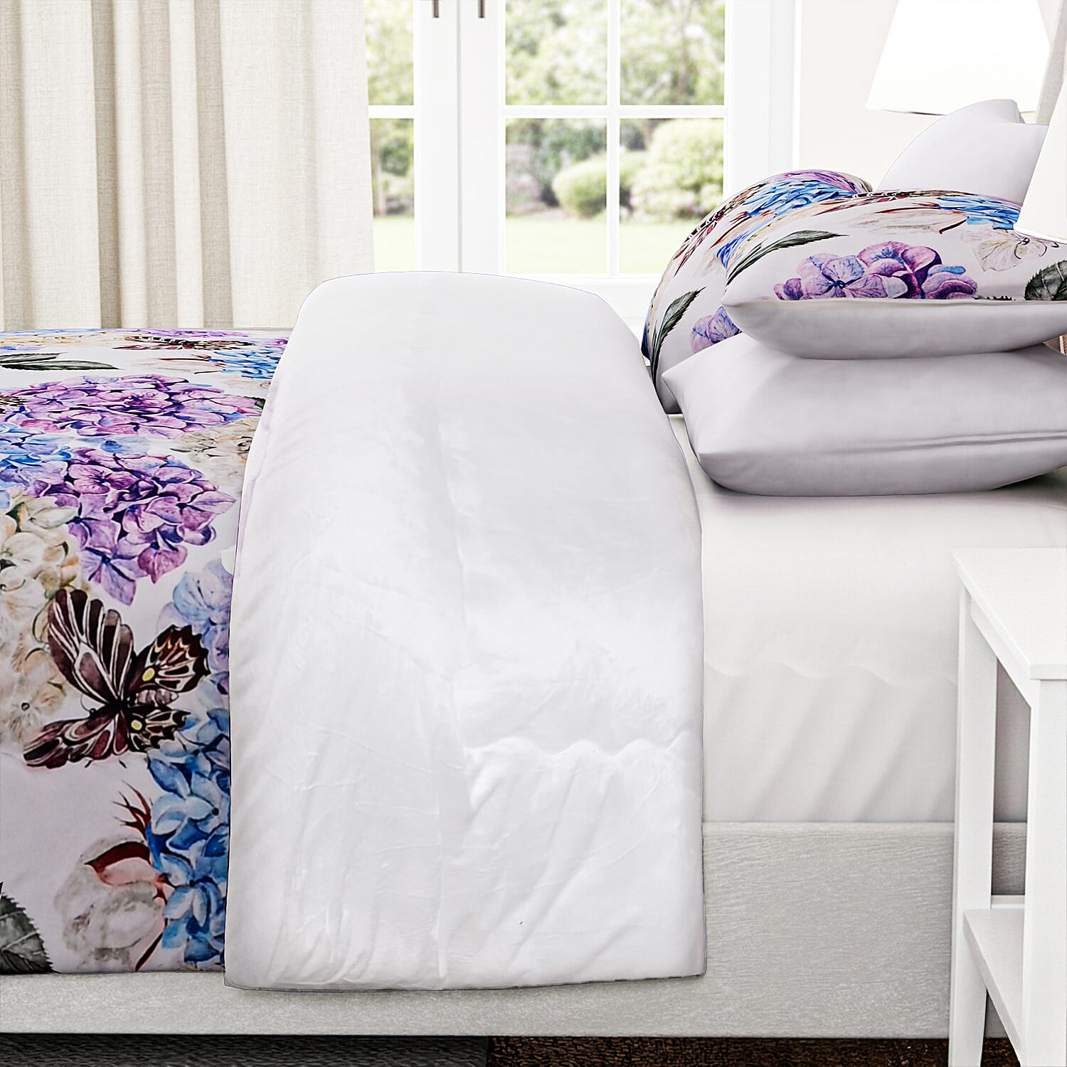 LIVMORE 3-Piece Digital Floral Print Winter Comforter Set