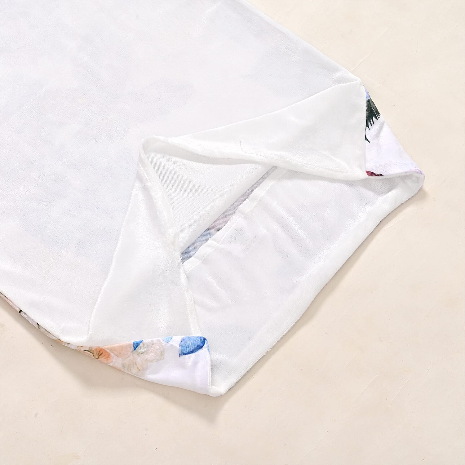 LIVMORE 3-Piece Digital Floral Print Winter Comforter Set