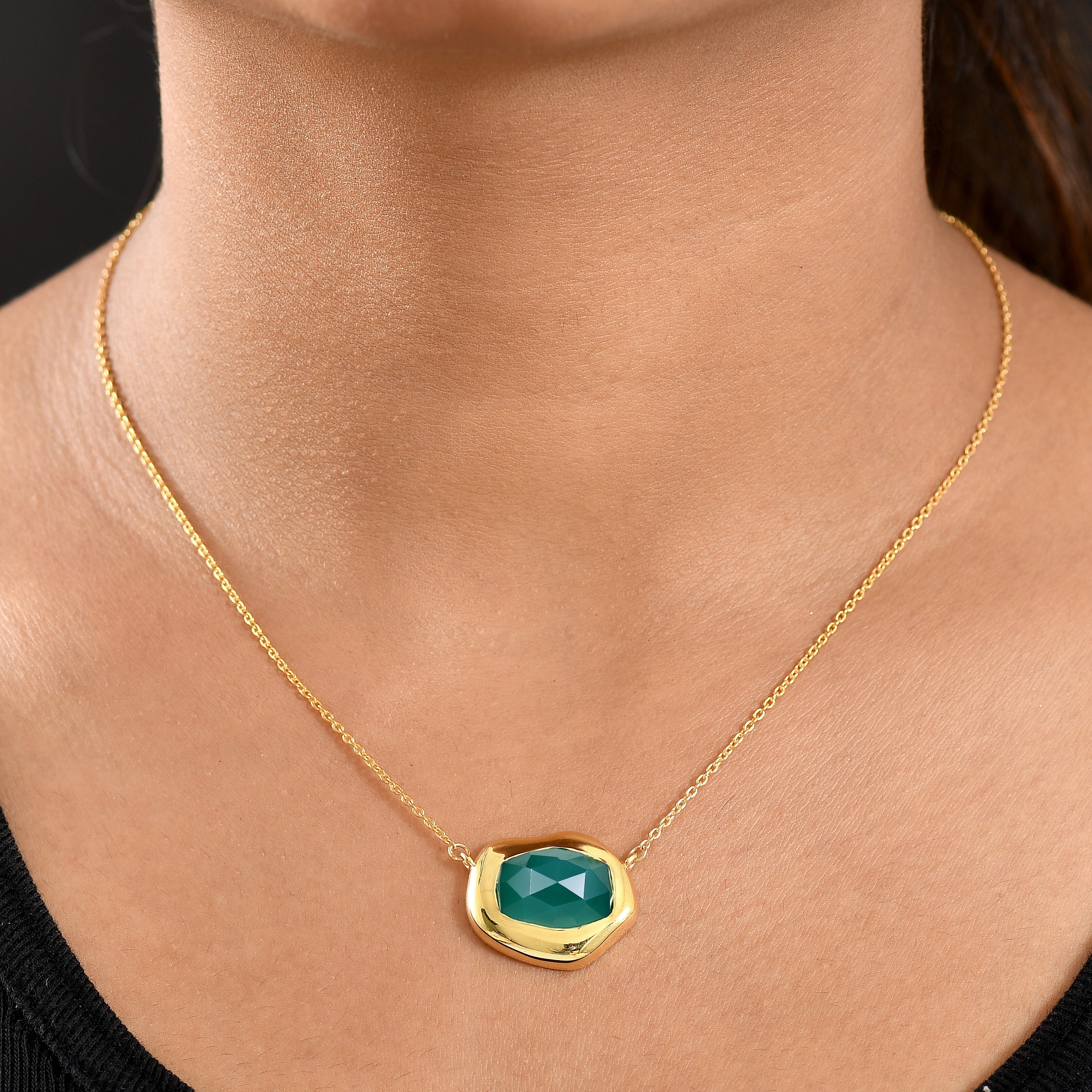 D'Joy Verde Onyx Necklace (Size - 20) in 18K Yellow Gold Plated Sterling Silver 8.53 Ct, Silver Wt. 6.94 Gms.