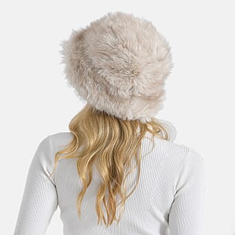 https://tjcuk.sirv.com/Products/82/4/8243557/Styled-By-Patterned-Hat-Cap-and-Earmuff-Size-1x17-cm-Beige_8243557_1.jpg?w=342&h=342