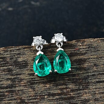 https://tjcuk.sirv.com/Products/82/4/8243639/D-Joy-Emeraldine-Triplet-Quartz-White-Zircon-Solitaire-Stud-Push-Post-_8243639_1.jpg?w=342&h=342