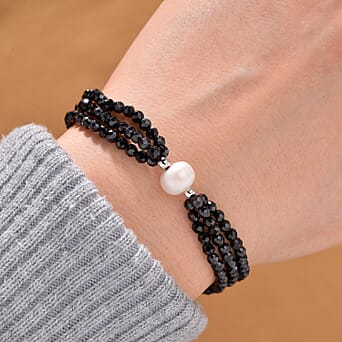 https://tjcuk.sirv.com/Products/82/4/8243808/White-Fresh-Water-Pearl-Black-Spinel-Beads-Bracelet-Size-8-45-00-Ct_8243808_2.jpg?w=342&h=342