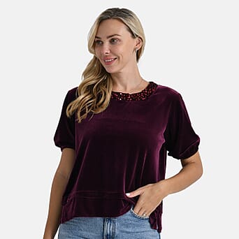 https://tjcuk.sirv.com/Products/82/4/8243949/Maisi-Sequin-Top-Size-Large-Red_8243949_3.jpg?w=342&h=342