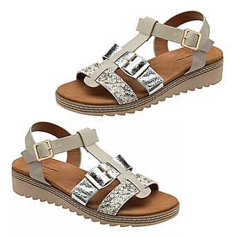 https://tjcuk.sirv.com/Products/82/4/8244269/Dunlop-White-Callie-Flat-Sandals-Size-8-White_8244269.jpg?w=342&h=342