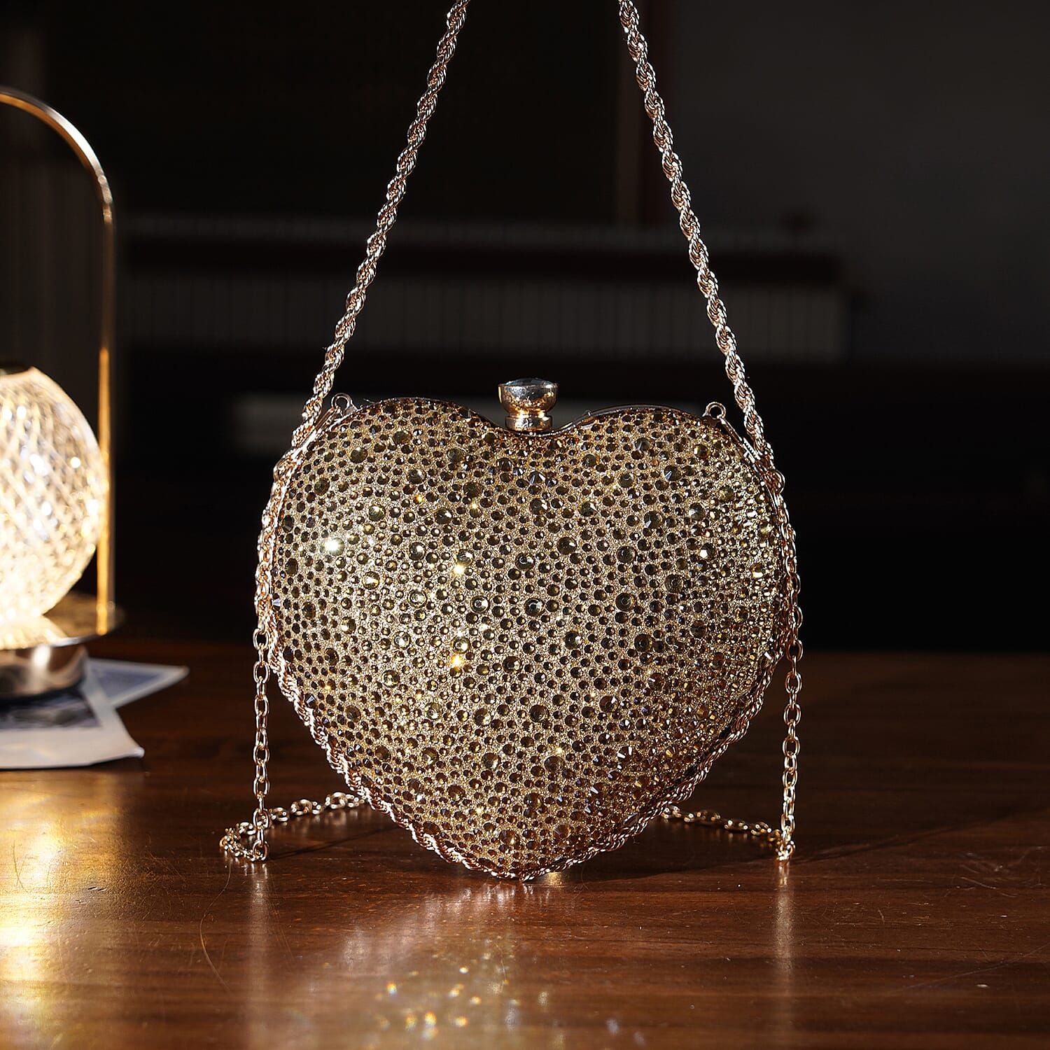 Sheeny Heart-Shaped Crystal Clutch Bag - Gold