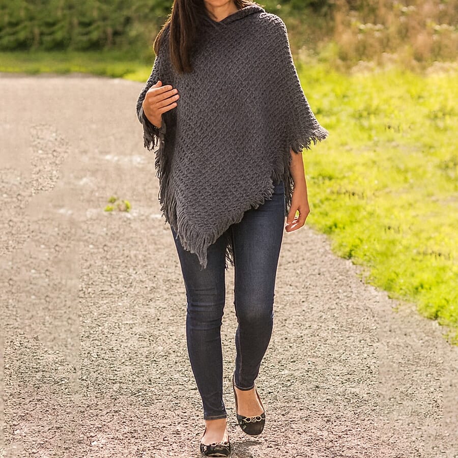 Closeout Deal Knitted Poncho