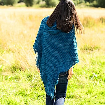 https://tjcuk.sirv.com/Products/82/4/8244769/Closeout-Deal-Knitted-Poncho-Size-One-Size-Blue_8244769_1.jpg?w=342&h=342