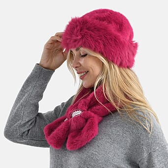 https://tjcuk.sirv.com/Products/82/4/8247465/Faux-Fur-Scarf-Hat-Two-Piece-Set-One-Size-Pink_8247465_1.jpg?w=342&h=342
