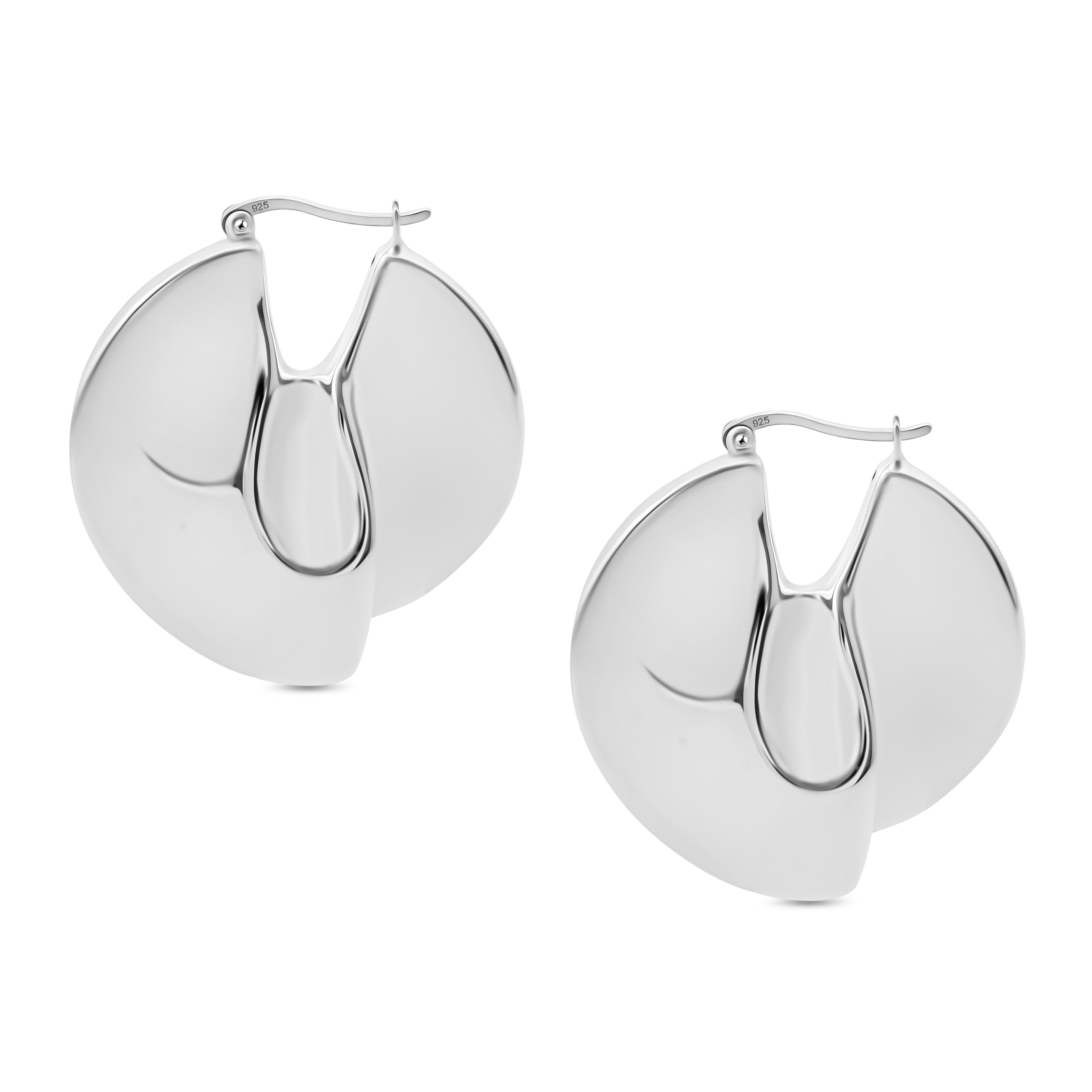 Thai Sterling Silver Earring with Clasp.