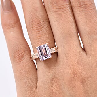 https://tjcuk.sirv.com/Products/82/5/8251057/D-Joy-Martha-Rocha-Kunzite-Moissanite-Main-Stone-With-Side-Stone-Ring-_8251057_2.jpg?w=342&h=342