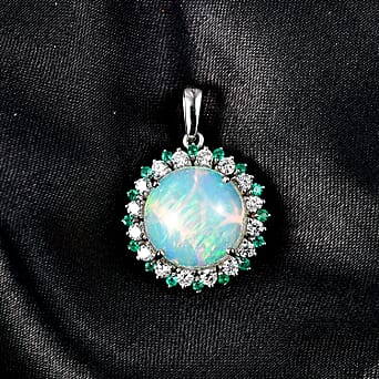 https://tjcuk.sirv.com/Products/82/5/8251227/Luxuriant-950-Platinum-AAA-Ethiopian-Opal-Emerald-SI-G-H-Lab-Grown-Dia_8251227_1.jpg?w=342&h=342