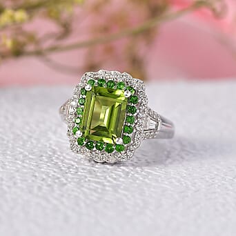 https://tjcuk.sirv.com/Products/82/5/8251552/D-Joy-Peridot-Natural-Chrome-Diopside-White-Zircon-Solitaire-Ring-in-R_8251552_1.jpg?w=342&h=342