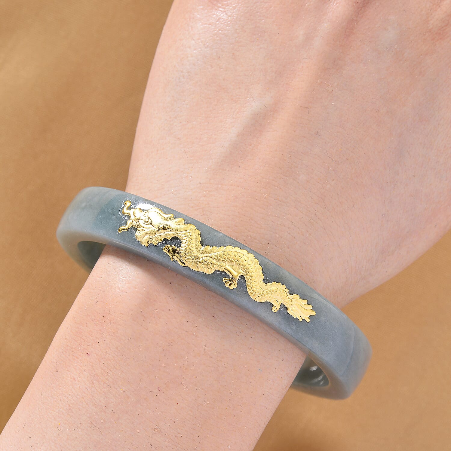 24K Yellow Gold Standard Natural Type A Jadeite Bangle (Size 7.5) 200.00 Ct.