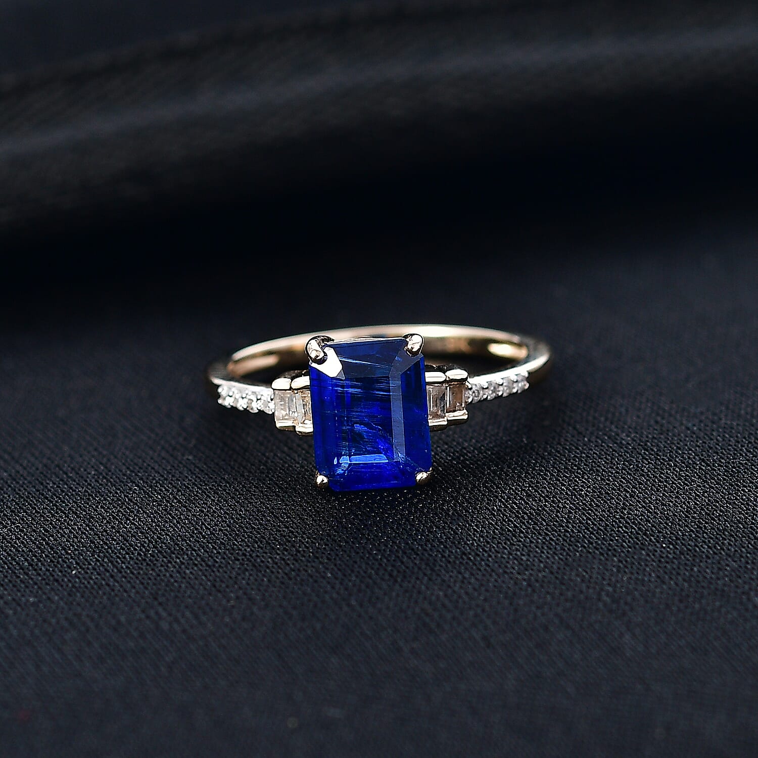 Royal Bali Collection - 9K Yellow Gold Kyanite & White Diamond Solitaire Ring 1.89 Ct,