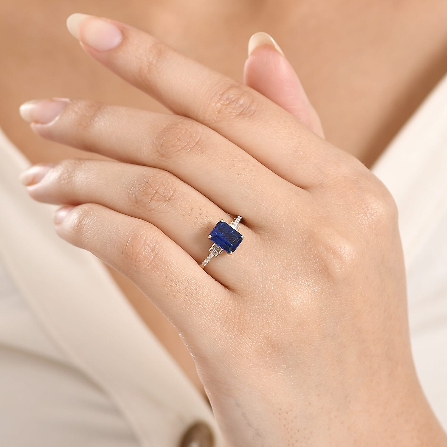 Royal Bali Collection - 9K Yellow Gold Kyanite & White Diamond Solitaire Ring 1.89 Ct,