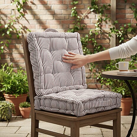 Livmore Set of 2 Cotton Tufted Square Garden Cushions (40 x 40cm) - Brown