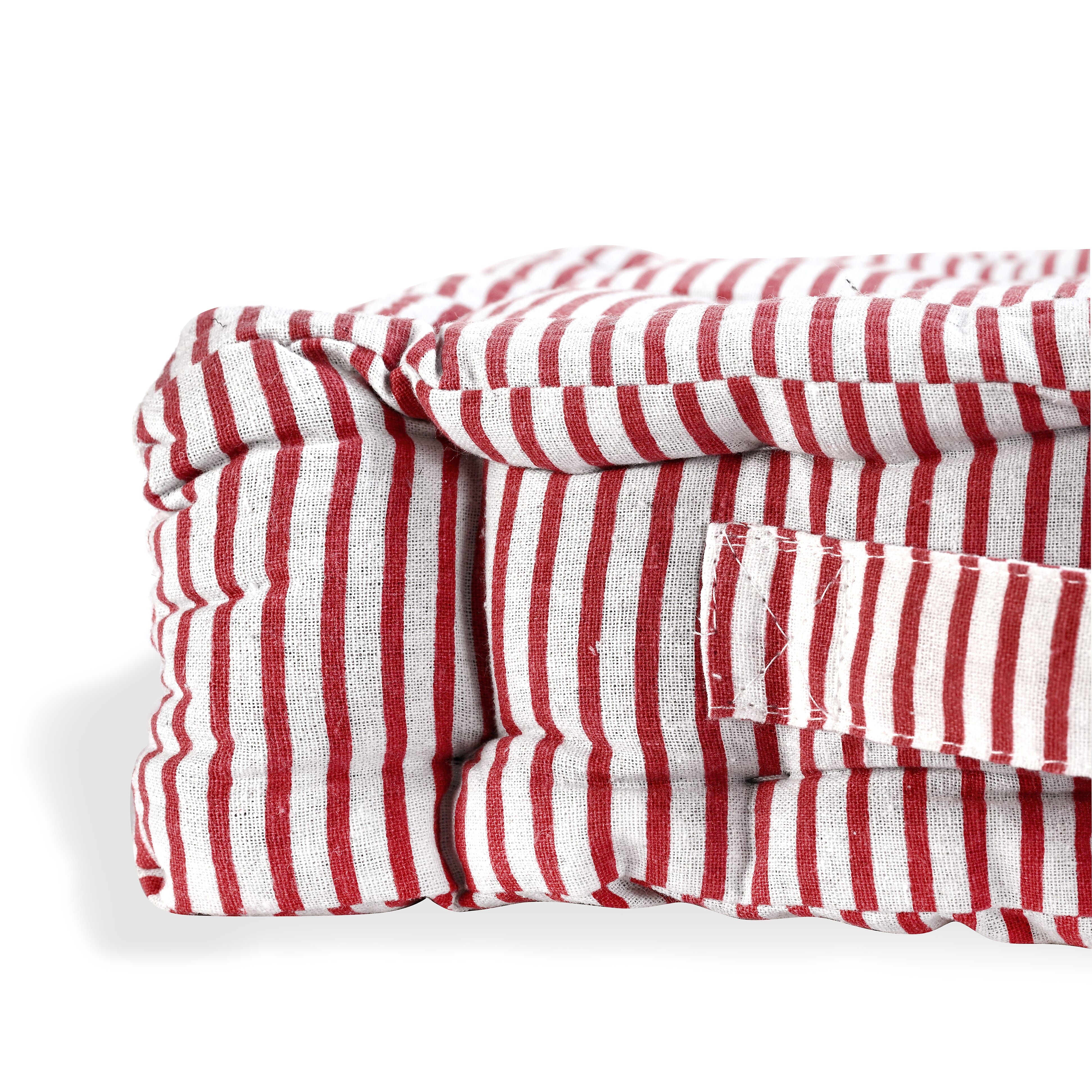 Livmore Set of 2 Cotton Tufted Square Garden Cushions (40 x 40cm) - Red