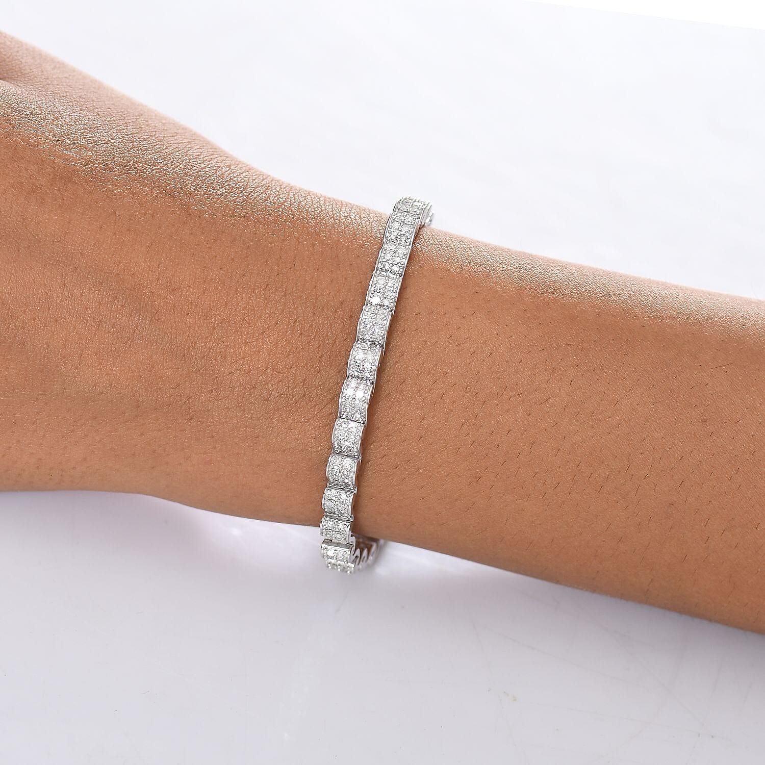 Luxuriant Lab Grown Diamond (SI-GH) Linking Bracelet (Size 7.5) with GB Lock Box in Rhodium Overlay Sterling Silver 4.50 Ct, Silver Wt. 18.15 Gms.