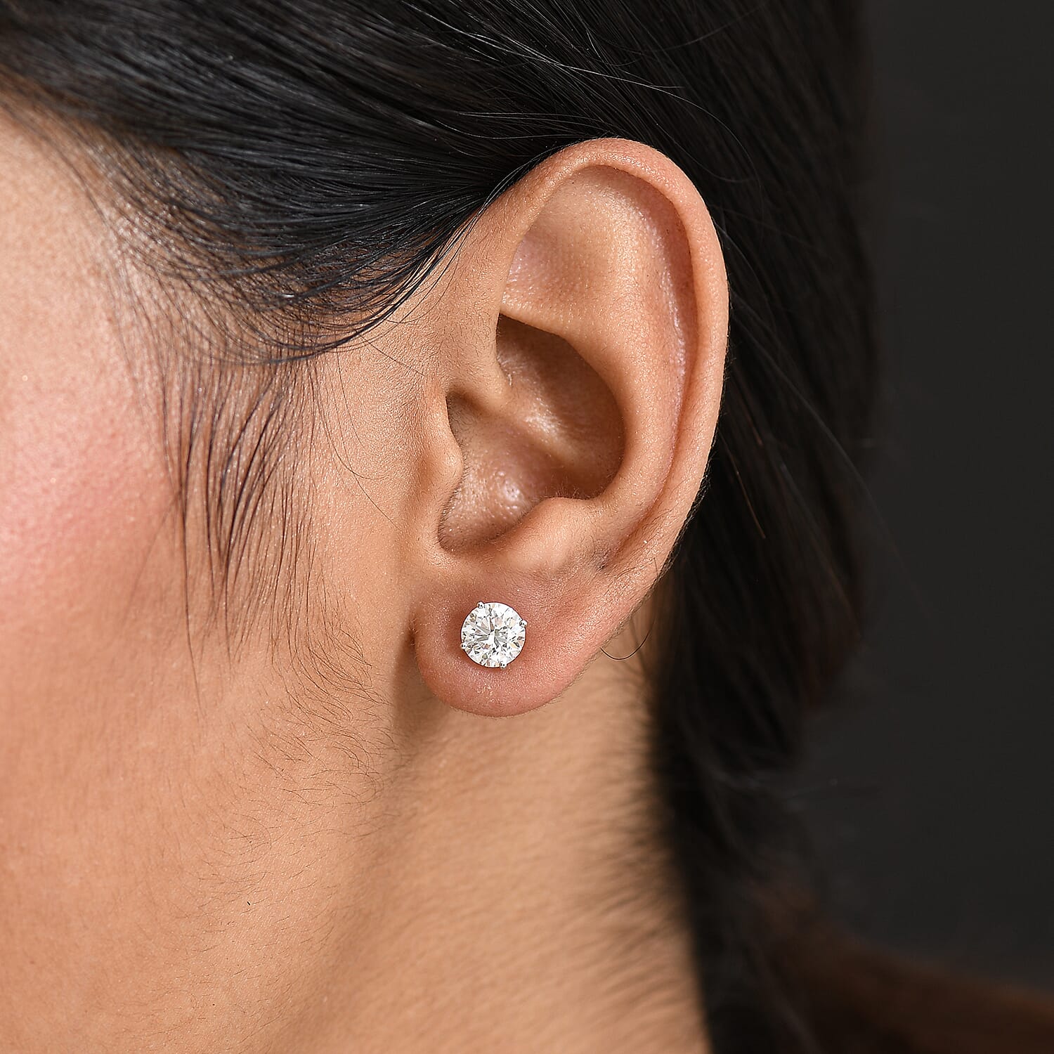 Luxuriant 9K Yellow Gold SI Lab Grown Diamond GH, SI Solitaire Stud Push Post Earring, Gold Wt.0.68 Gms  2.000  Ct.