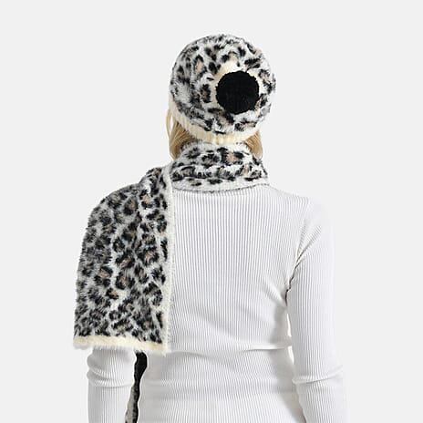 Styled By 2 Piece Leopard Print Scarf and Hat (One Size) - White