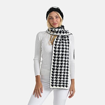 https://tjcuk.sirv.com/Products/82/5/8253699/Styled-By-2-Piece-Scarf-and-Hat-One-Size-Black-White_8253699_1.jpg?w=342&h=342
