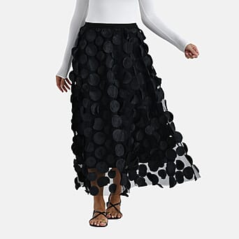 https://tjcuk.sirv.com/Products/82/5/8254150/La-Marey-3D-Flower-Appliques-Tulle-Skirt-Size-L-XL-Black_8254150_3.jpg?w=342&h=342