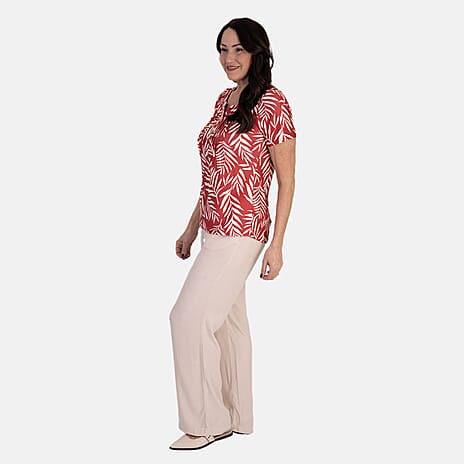 - Maisi Floral Print Short Sleeve Top With Button Detail (Size L, 16-18) - Red