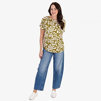 https://tjcuk.sirv.com/Products/82/5/8255795/Maisi-Printed-Casual-Top-Size-M-Olive_8255795_1.jpg?w=342&h=342