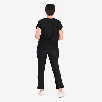 https://tjcuk.sirv.com/Products/82/5/8255824/Maisi-Textured-Buttoned-Vest-Top-Size-S-Black_8255824_2.jpg?w=342&h=342