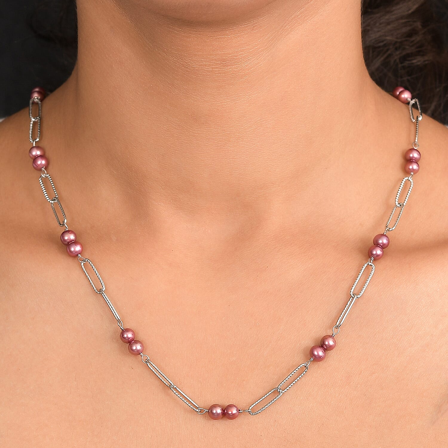 Dyed Pink Fresh Water Pearl Necklace (Size 20) with Lobster Clasp 18.00 Ct.
