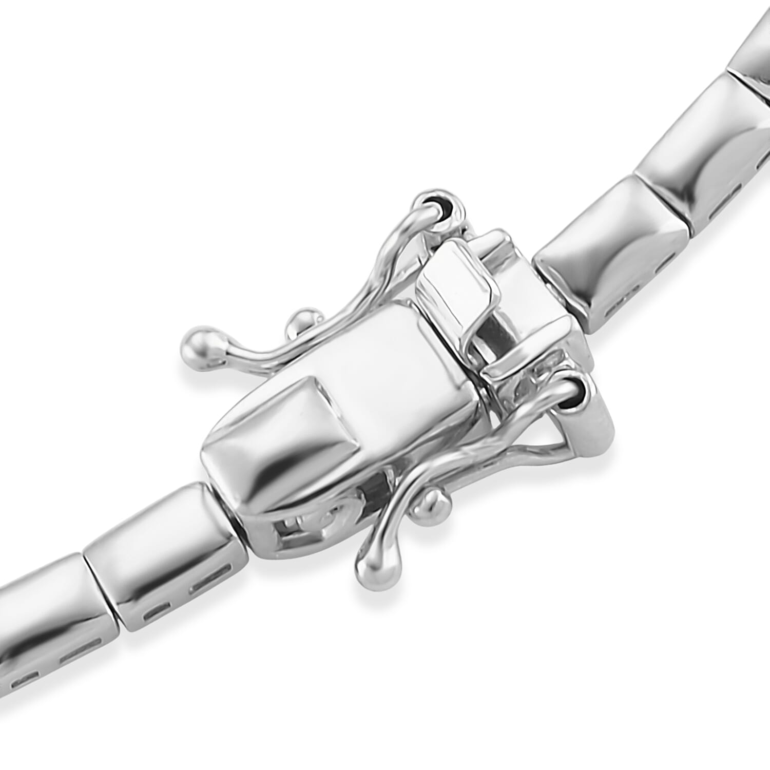 Luxuriant Lab Grown Diamond (SI-GH) Necklace (Size 20) in Rhodium Overlay Sterling Silver, Silver Wt. 23.34 Gms.