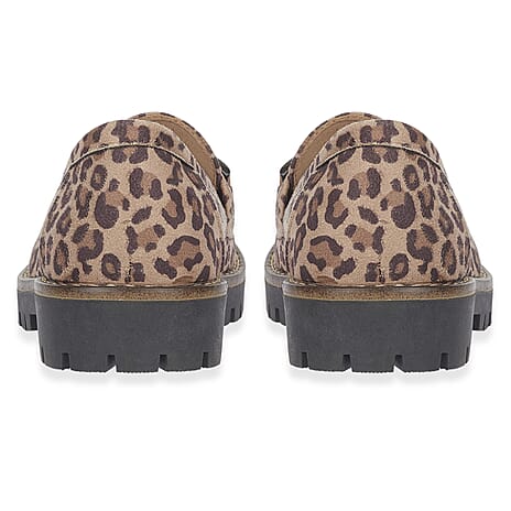 Adeline Ladies' Trendy Loafers With Padded Insole (Size 6) - Leopard