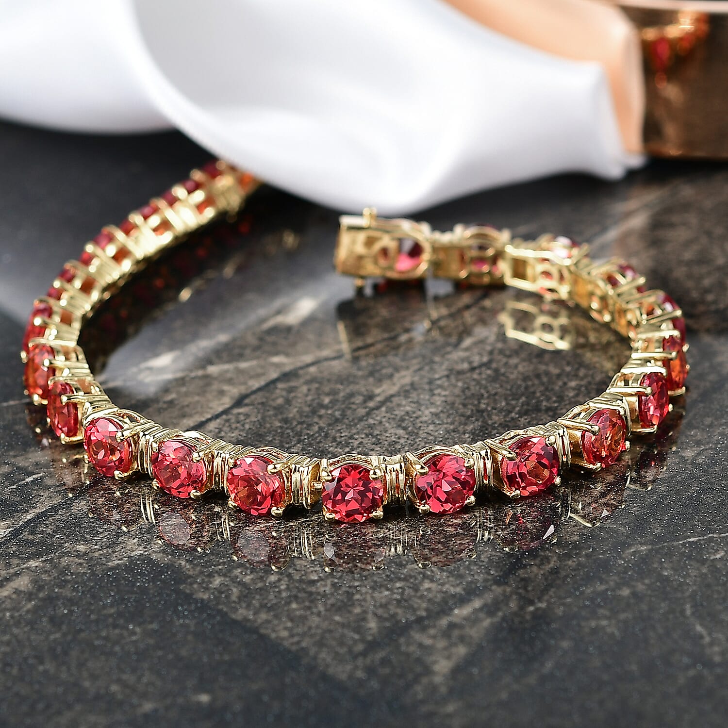 D'Joy Lab Grown Padparadscha Sapphire Linking Bracelet (Size 7.5) with GB Lock Box in 18K Vermeil Yellow Gold Plated Sterling Silver 27.11 Ct, Silver Wt. 14.10 Gms.