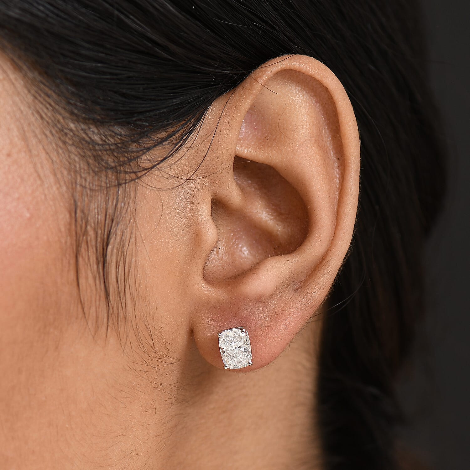 Luxuriant 950 Platinum VS Lab Grown Diamond F, VS Solitaire Stud Push Post Earring, Platinum Wt.1.5 Gms  2.030  Ct.