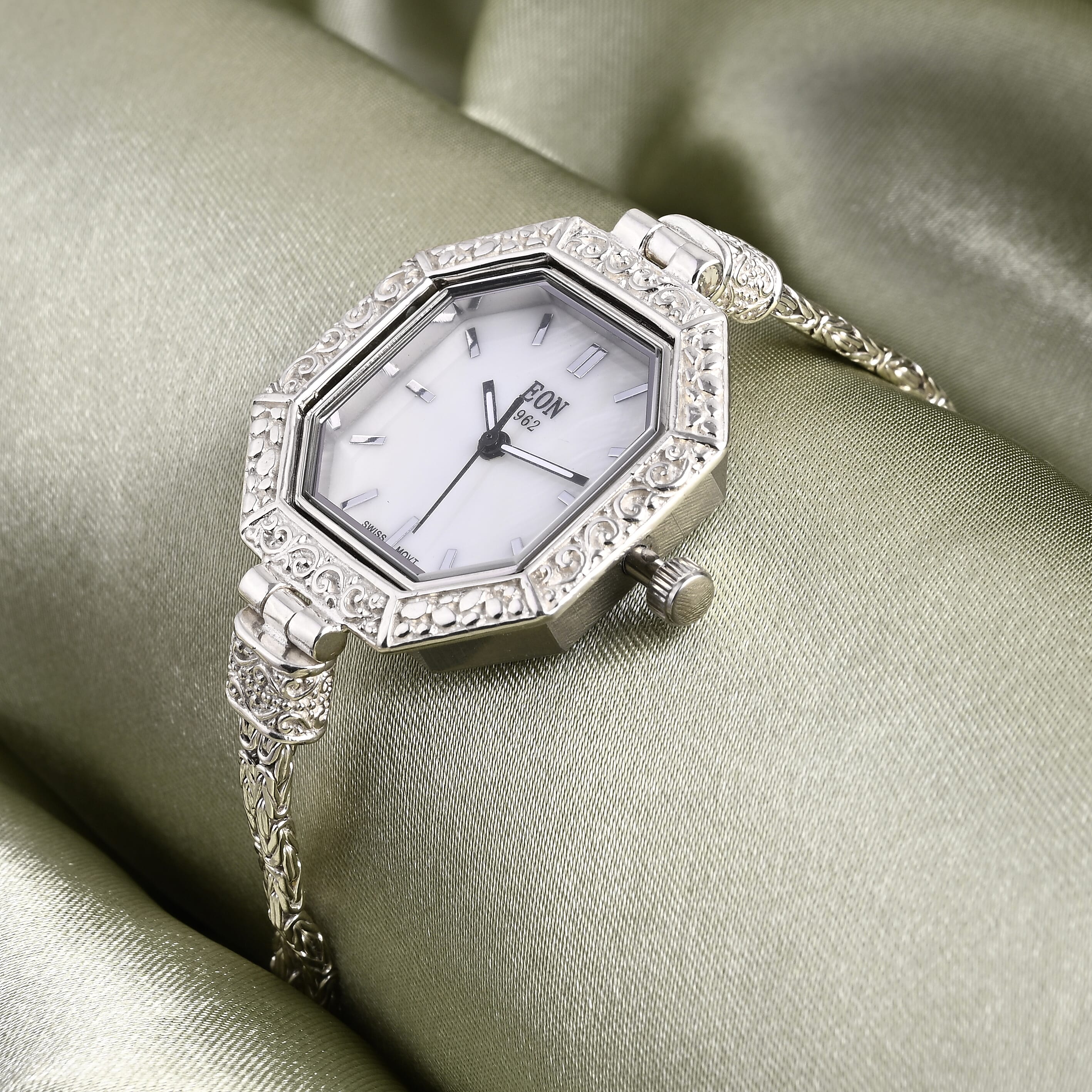 Royal Bali Collection - D'Joy Sterling Silver Octagonal Swiss Movement Dial Watch Borobudur Chain Bracelet (Size 7) Silver Wt. 16.5 Gms.