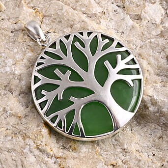 https://tjcuk.sirv.com/Products/82/6/8261415/Green-Jade-Pendant-Sterling-Silver-39-140-Ct_8261415_1.jpg?w=342&h=342