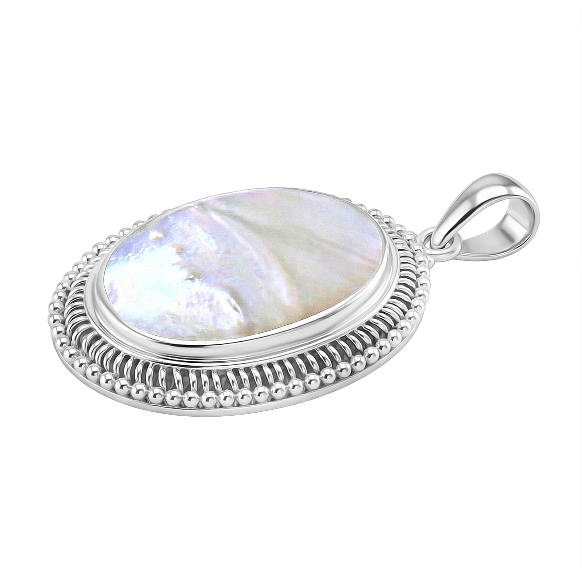 D'Joy Mother Of Pearl Pendant Sterling Silver, Silver Wt.6.9 Gms  9.280  Ct.