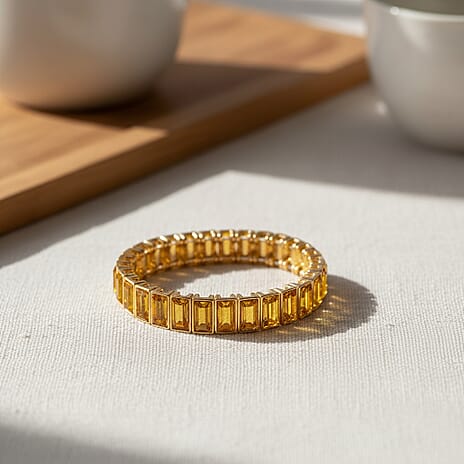 Golden Color Glass Adjustable Bracelet in Yellow Gold Tone