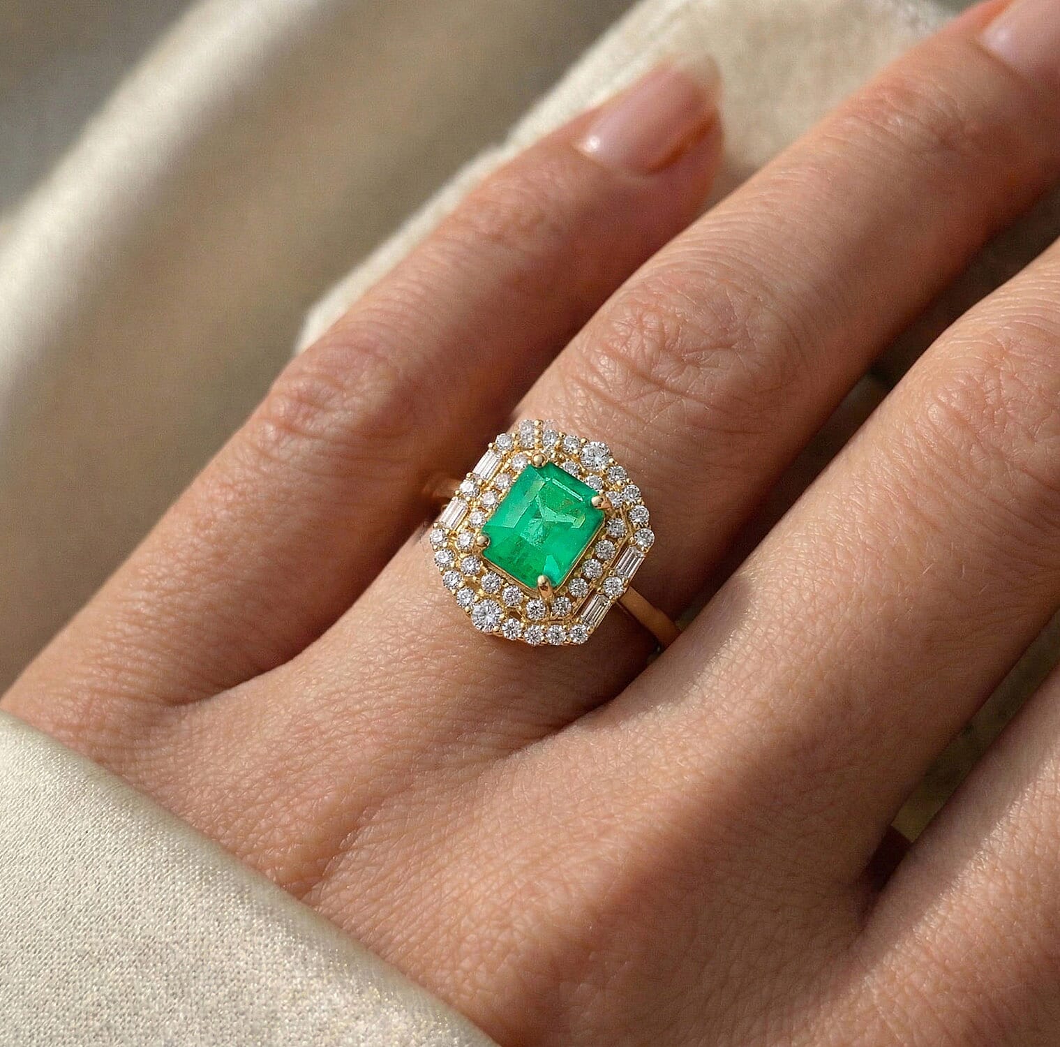 Luxoro 10K Yellow Gold AAA Zambian Emerald, White Diamond I2 Ring, Gold Wt.3.45 Gms  1.650  Ct.