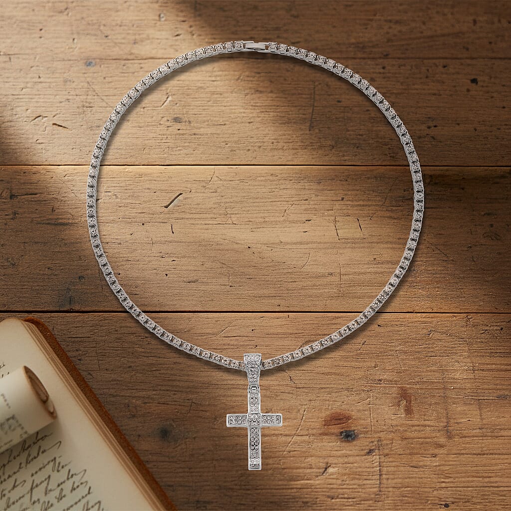 White Cubic Zirconia Cross Pendant with Chain (Size - 20) 20.00 Ct.