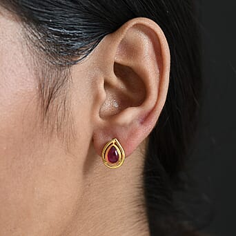 https://tjcuk.sirv.com/Products/82/6/8265108/D-Joy-Pear-Cut-African-Ruby-Earring-with-Push-Back-in-Yellow-Gold-Plat_8265108_2.jpg?w=342&h=342