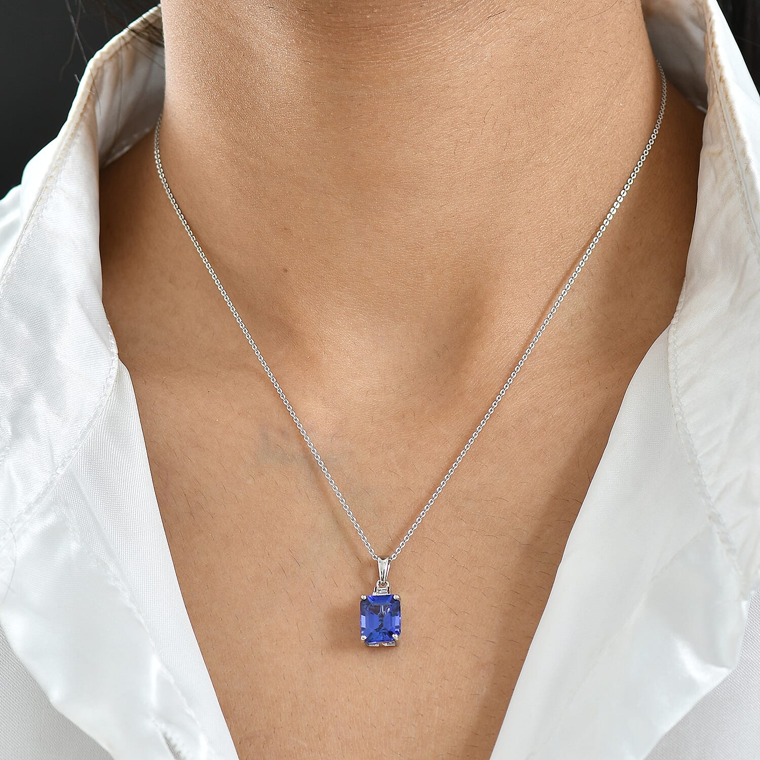 Rhapsody 950 Platinum AAAA Tanzanite & White Diamond (VS-EF) Solitaire Pendant 3.33 Ct.