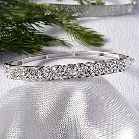 Luxuriant Lab Grown Diamond (SI-GH) Fire Cracker Bangle (Size 7.5) in Rhodium Overlay Sterling Silver 1.82 Ct, Silver Wt. 15.84 Gms.