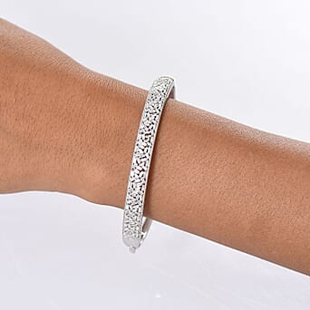 https://tjcuk.sirv.com/Products/82/6/8265536/Luxuriant-Lab-Grown-Diamond-SI-GH-Firecracker-Bangle-in-Rhodium-Overla_8265536_2.jpg?w=342&h=342