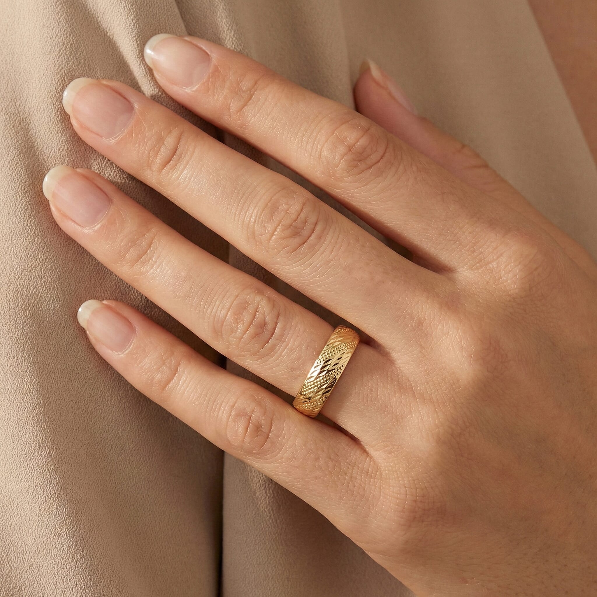 9K Yellow Gold Band Ring