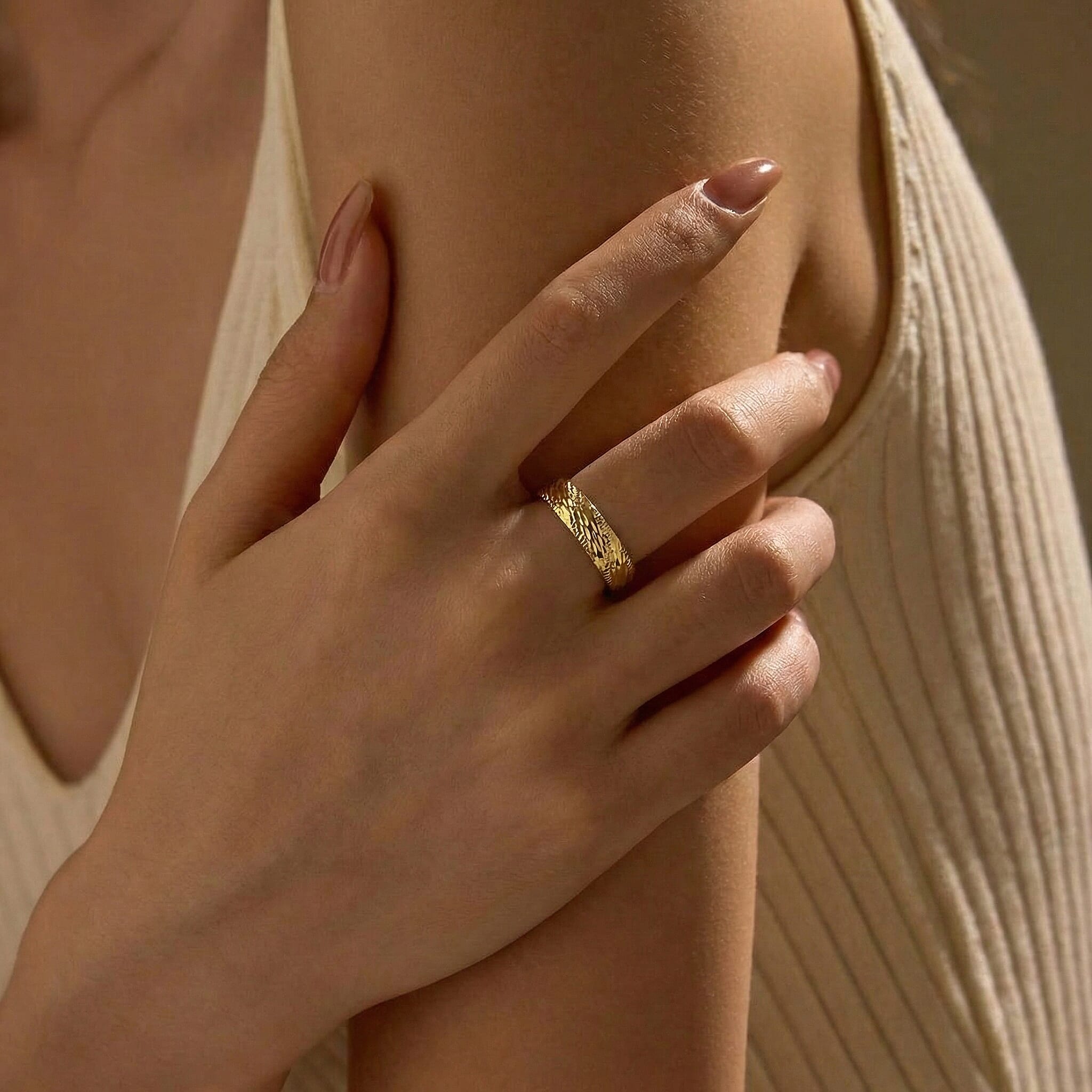 9K Yellow Gold Band Ring