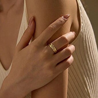 https://tjcuk.sirv.com/Products/82/6/8265635/9K-Yellow-Gold-Diamond-Cut-Band-Ring_8265635_2.jpg?w=342&h=342